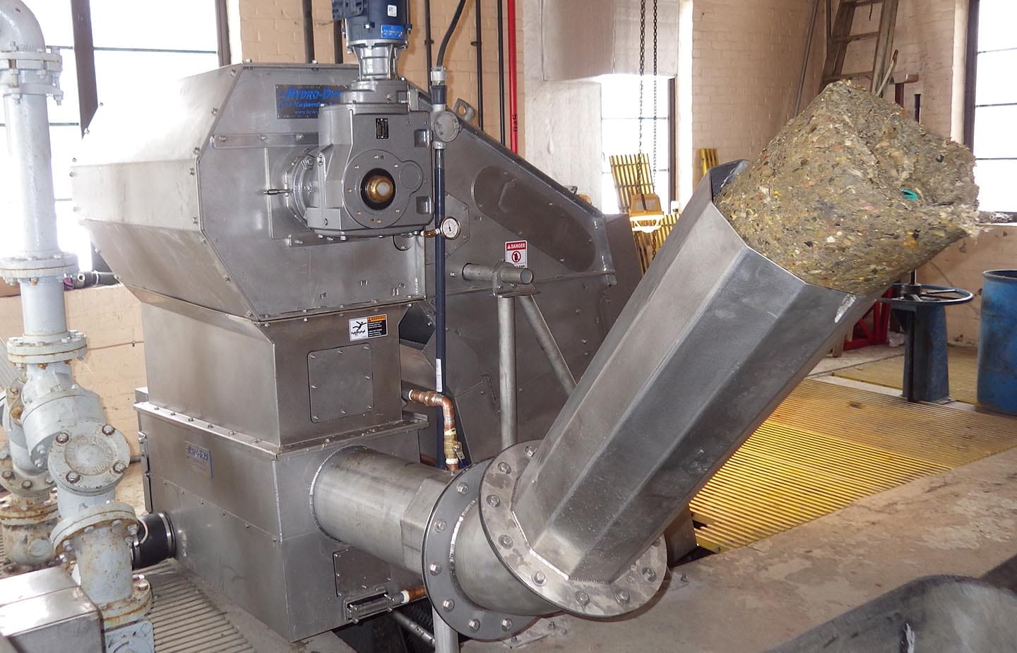 Whitetip Shark Washing Compactor HydroDyne Engineering